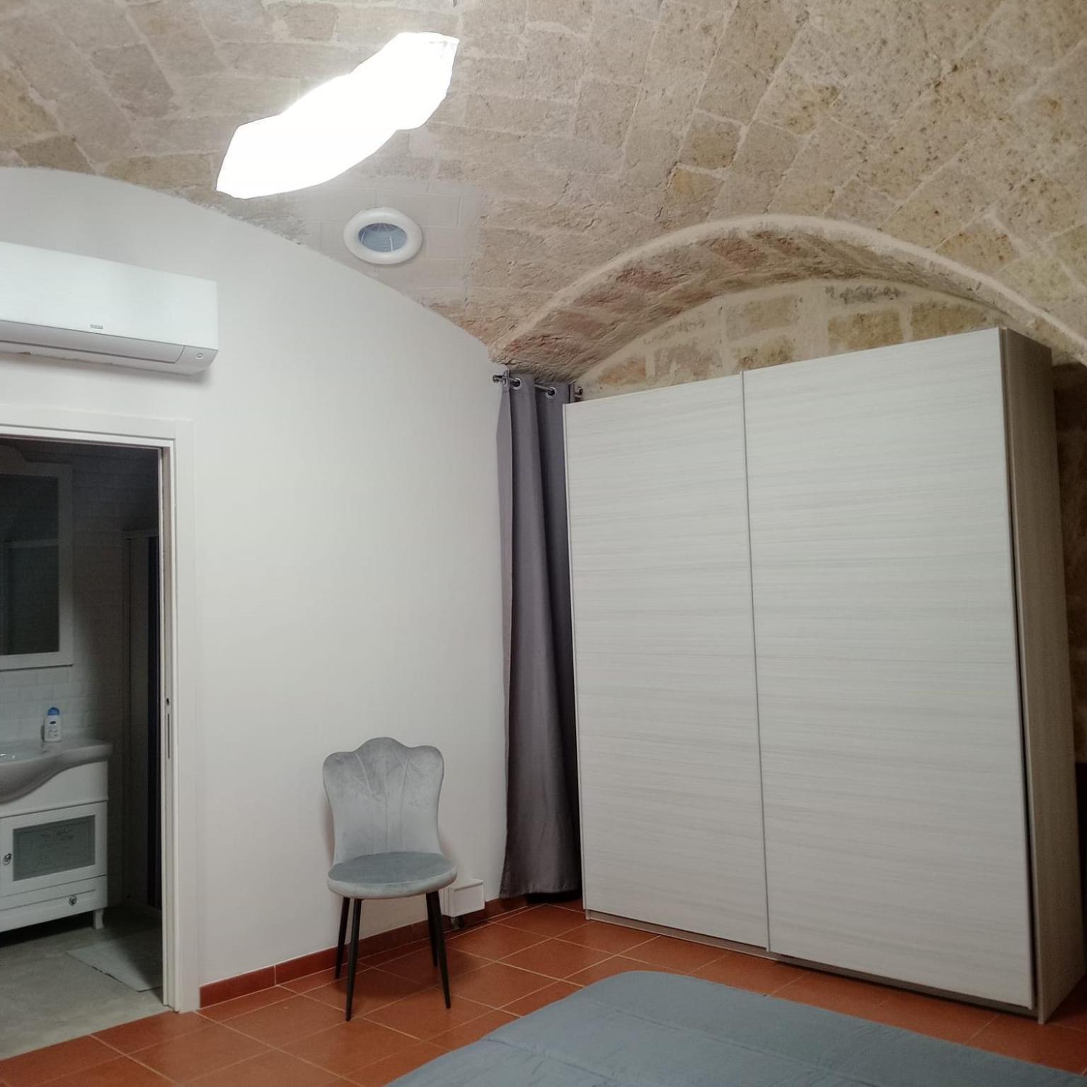 Casa Vacanza Nel Cuore Della Pietra Barletta Dış mekan fotoğraf