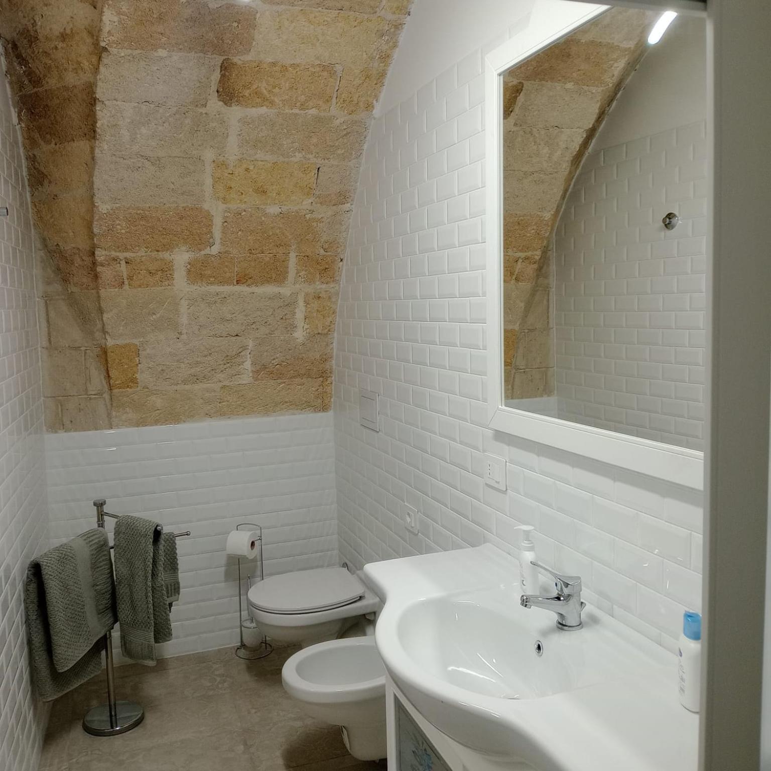 Casa Vacanza Nel Cuore Della Pietra Barletta Dış mekan fotoğraf