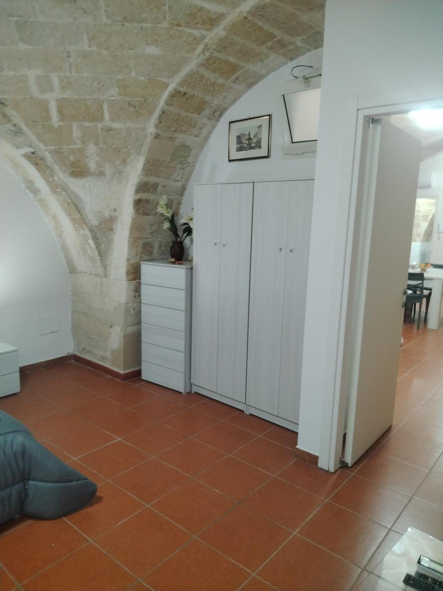 Casa Vacanza Nel Cuore Della Pietra Barletta Dış mekan fotoğraf
