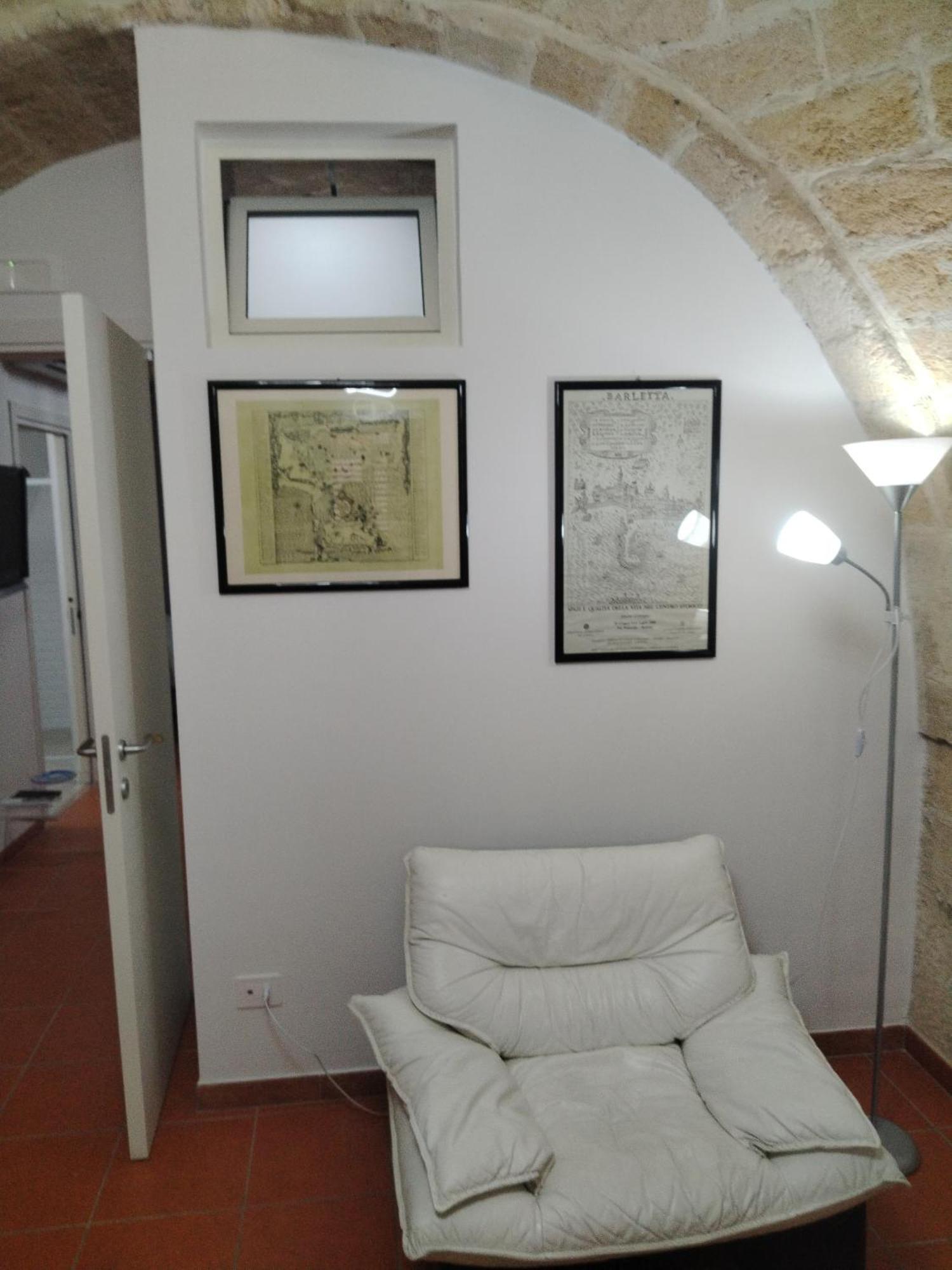 Casa Vacanza Nel Cuore Della Pietra Barletta Dış mekan fotoğraf